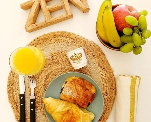 Famous Dreaming Porto