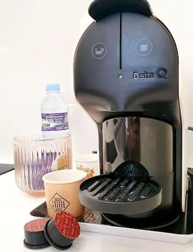 Famous Dreaming * Porto