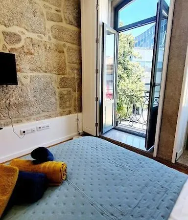 Famous Dreaming * Porto